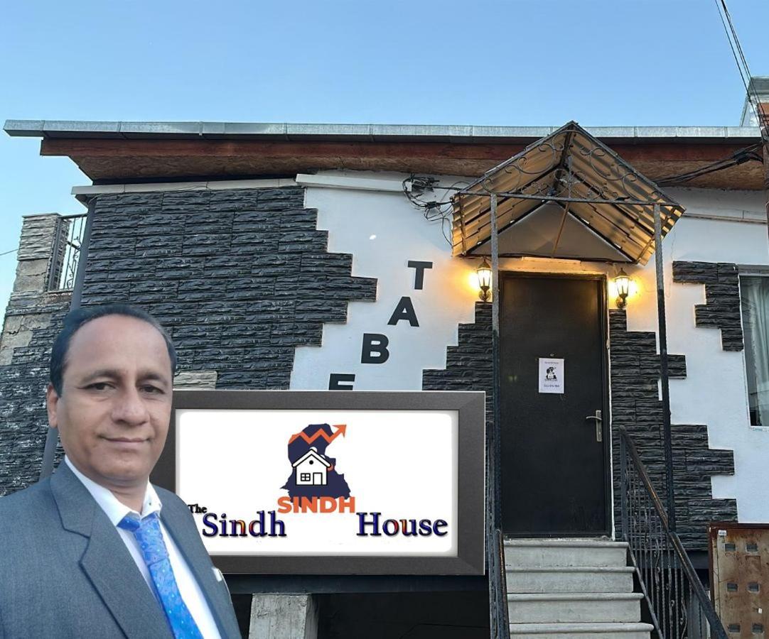 The Sindh House - Indus Aroma Restaurant Tbilisi Exterior foto